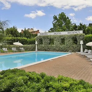 Hotel Savoia Regency, Bolonia